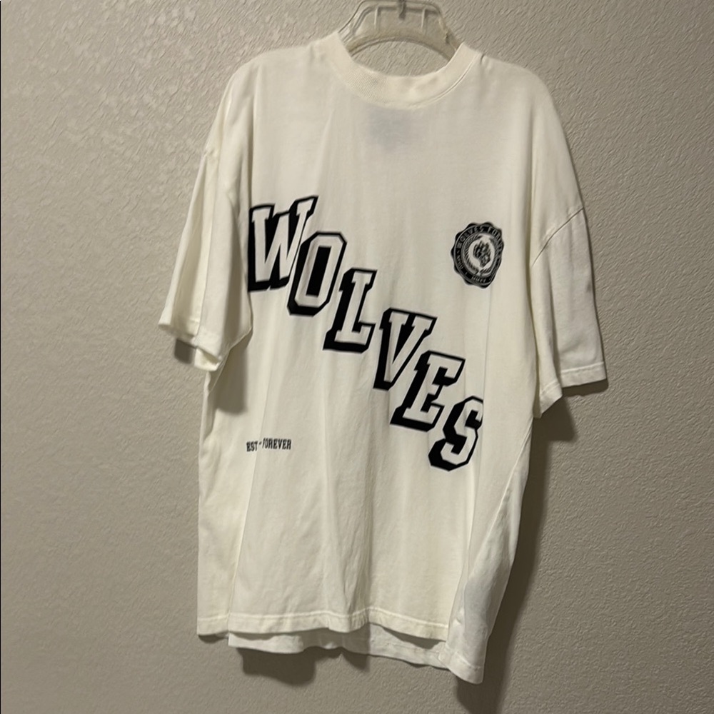 Darc Sport White Wolves Steps Short Sleeve Tee